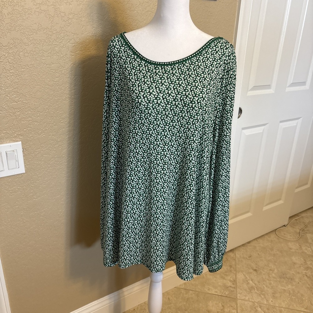 Max‎ Studio Women's Top, Size 3X, Green